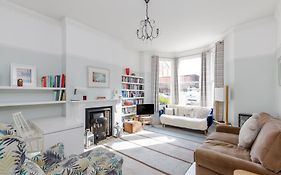 Central Hove Flat W Large Garden